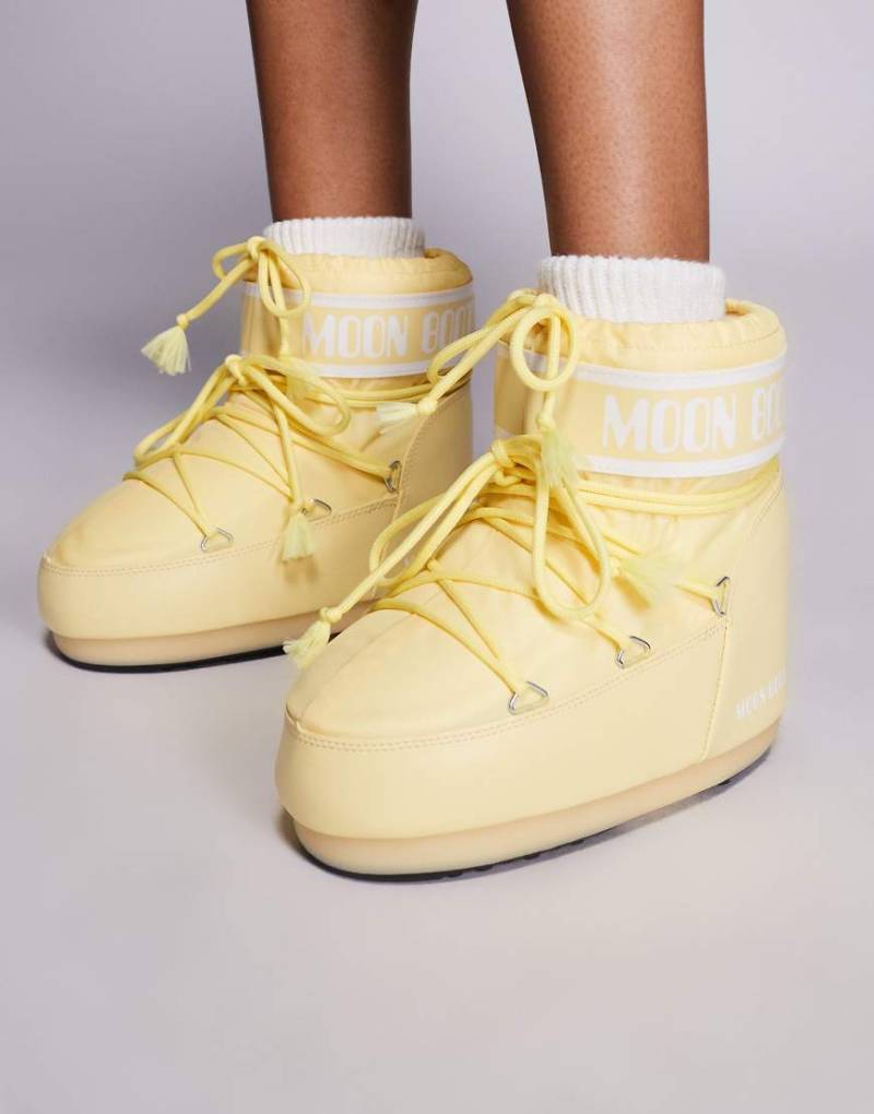 Moon Boot - Icon - Nylon-Stiefel in Hellgelb mit niedrigem Schaft von Moon Boot