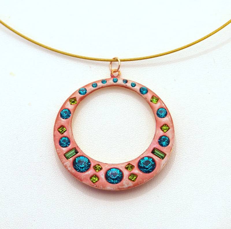 Verrücktes Unikat - Blauer Zirkon, Olivine Und Distressed Copper Einzigartiger Swarovski Anhänger Verrücktes Unikat - Blauer Zirkon, Olivine Und Distressed Copper Einzigartiger Swarovski Anhänger von MoonBubbles