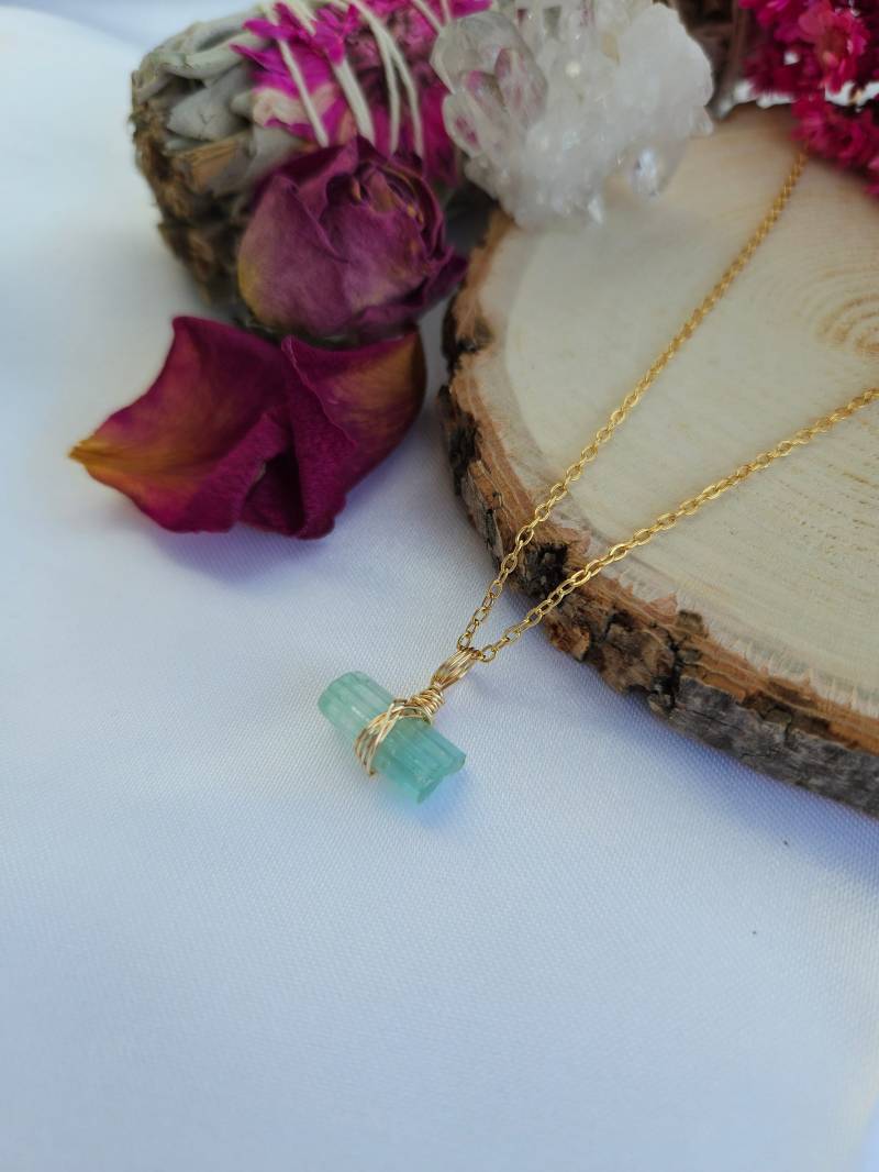 Grüner Turmalin Halskette von MoonCraftStones