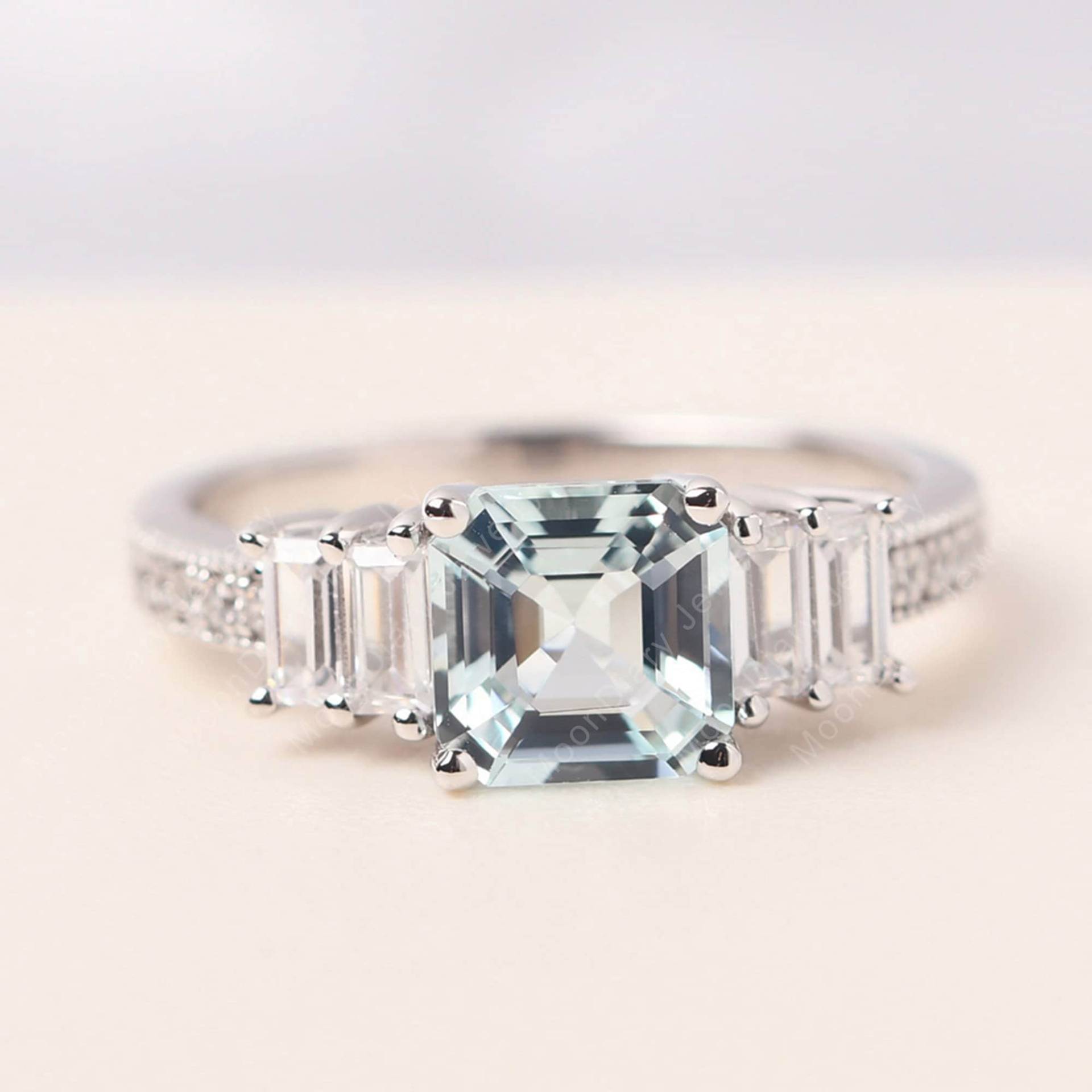 Retro Aquamarin Versprechen Ring Sterling Silber Milgrain Baguette Seitensteine März Geburtsstein Jahrestag Geschenke von MoonDiaryJewelry