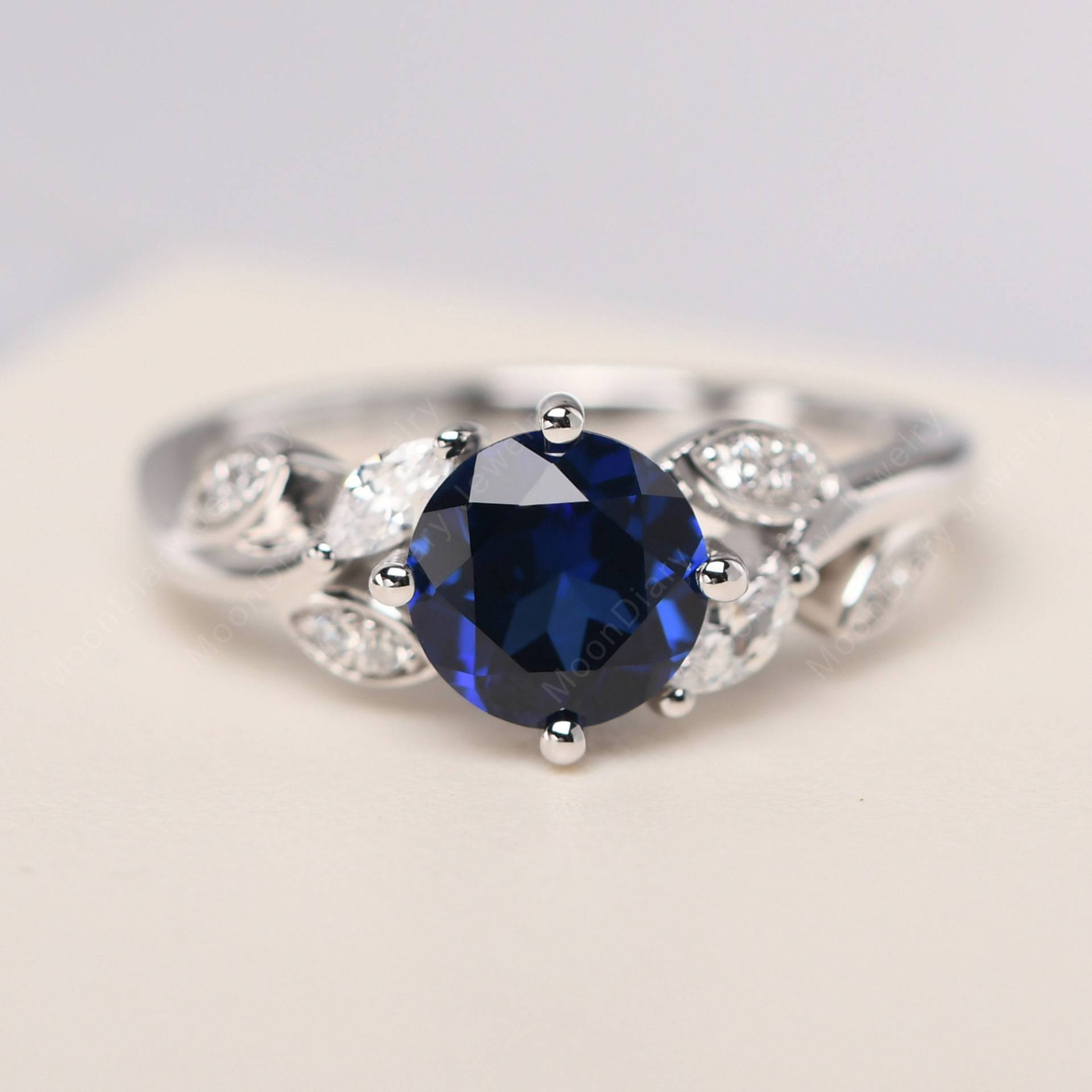 Sapphire Versprechen Ring Runden Blauen Stein Silber Zweig Ehering September Geburtsstein von MoonDiaryJewelry