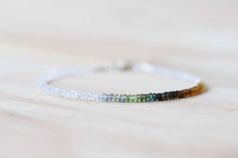Mondstein & Petro Turmalin Armband, Zarte Multi Edelstein Regenbogen Sterling Silber Rosegold Fill von MoonLabJewelry