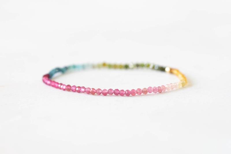 Zierliches Turmalin Armband Watermelon & Petro Colors Mit Sterling Silber, Gelb Oder Roségold Filled von MoonLabJewelry