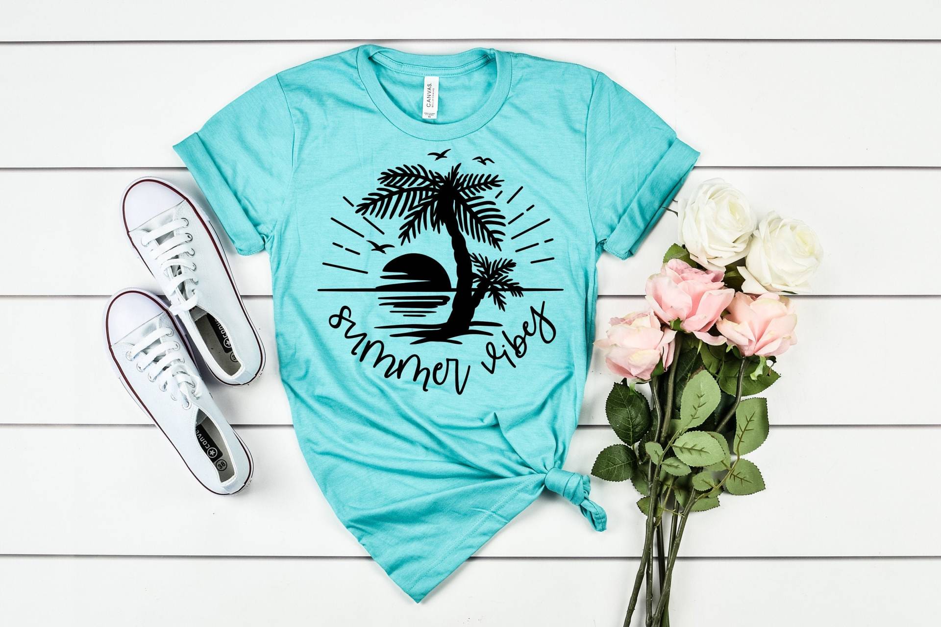 Sommer Vibes Shirt, Strand Shirts, Urlaub Urlaubs Geschenke, Damen Liebhaber Palmen Und von MoonLightByEllen