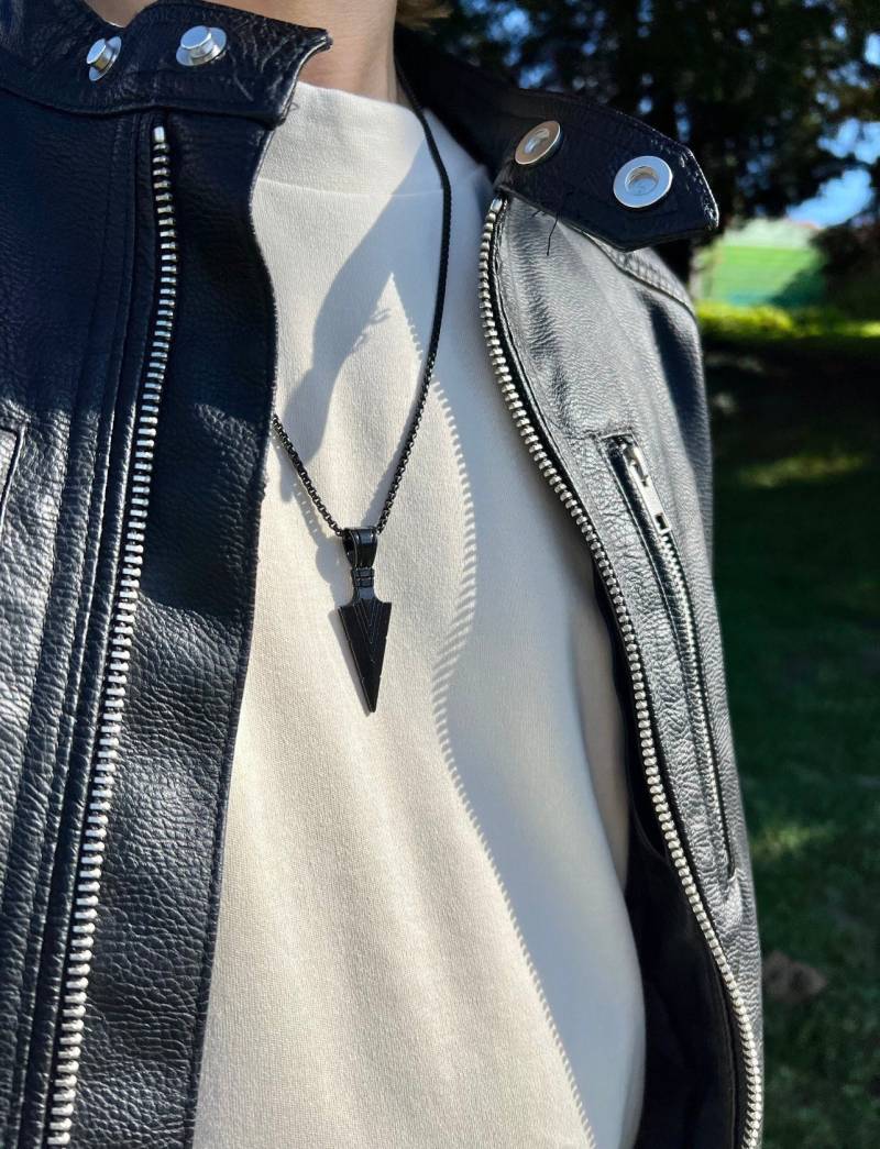 Men's Viking Arrow Pendant Necklace | Stainless Steel Jewelry & Gift For Him Idea Men von MoonMadeDe