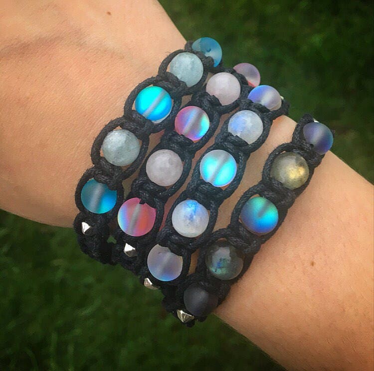 Crystal Aura Shamballa Armbänder Individuelles Armband. Heilstein Armbänder. Individualisierbar Mit 24 Kristallen Zur Auswahl Crystal Aura Shamballa Armbänder Individuelles Armband. Heilstein Armbänder. Individualisierbar Mit 24 Kristallen Zur Auswahl von MoonMagicMakings
