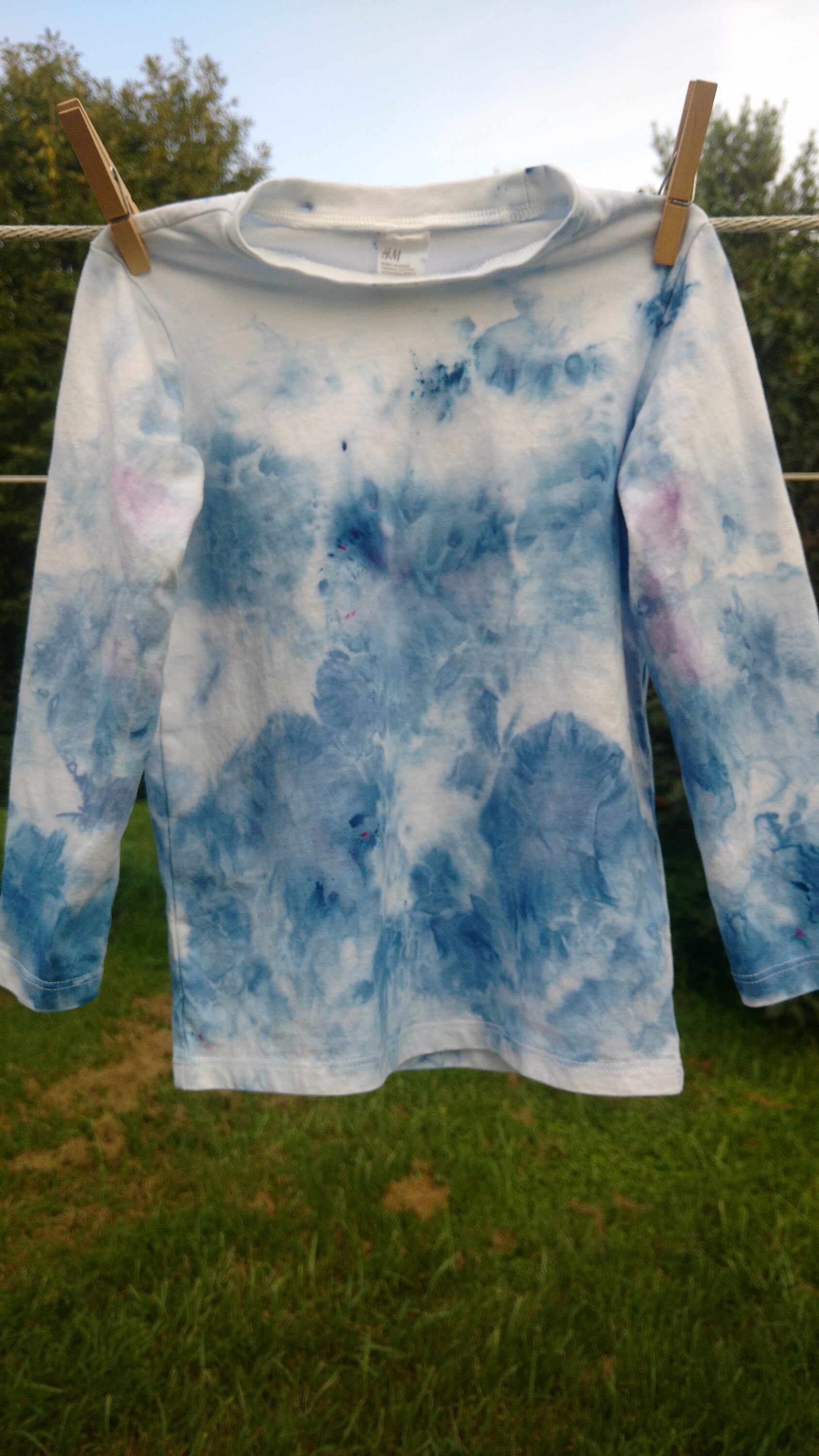 Handgefärbtes Bio-Baumwoll-Kleinkind-Longsleeve-T-Shirt 3T Blau Indigo Rosa von MoonMamaHomestead