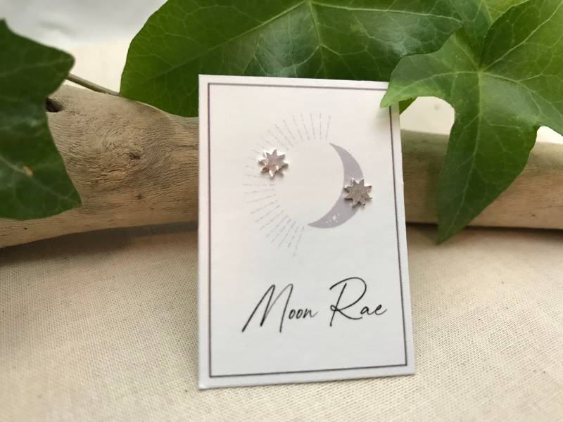 Gehämmert Sterling Silber Stern Ohrstecker, Handgemachte Minimalist Schmuck von MoonRaeJewelryStudio