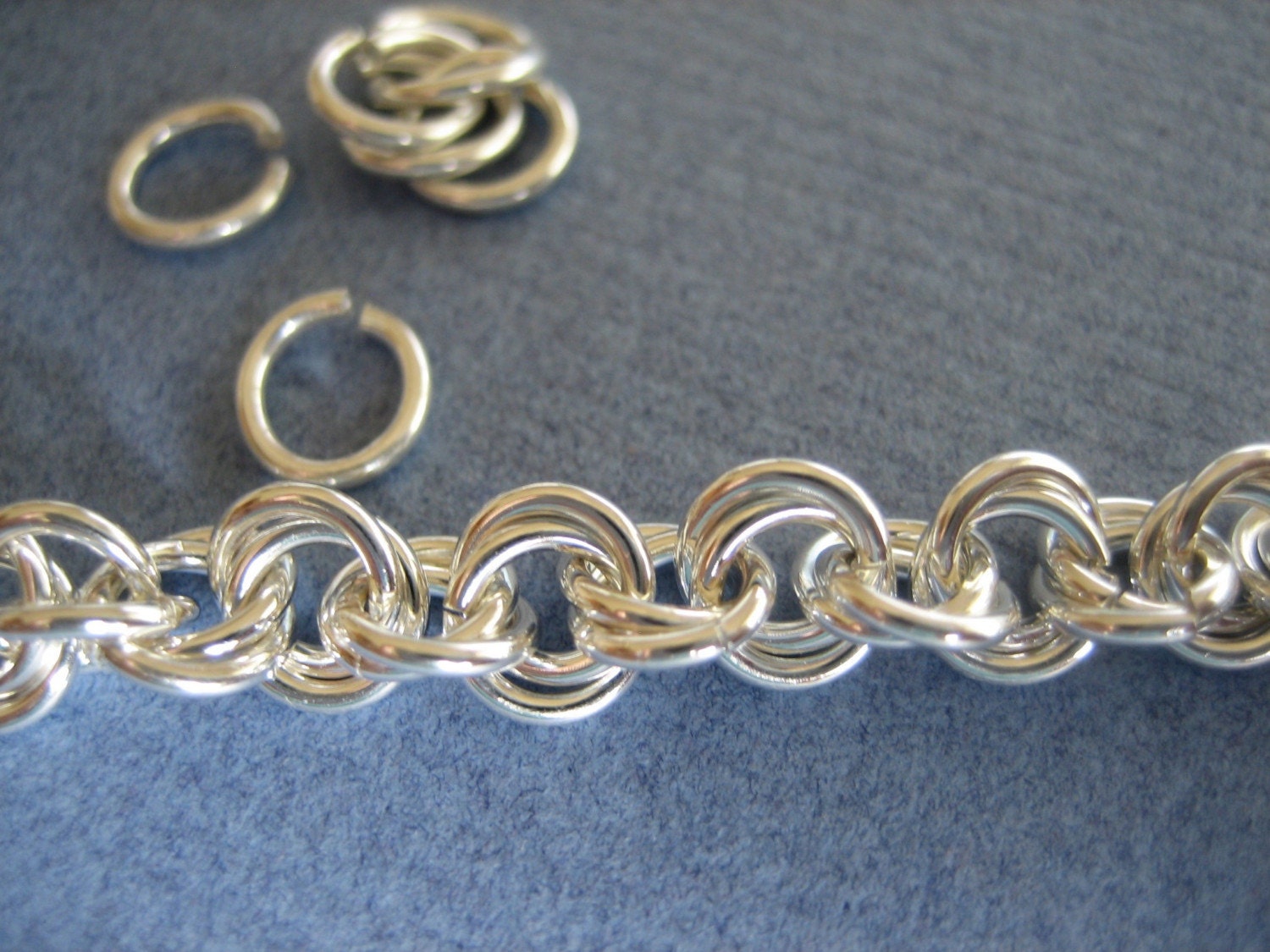 Handgefertigte Sterling Silber Doppel Twist Kette Armband von MoonSilverStudio