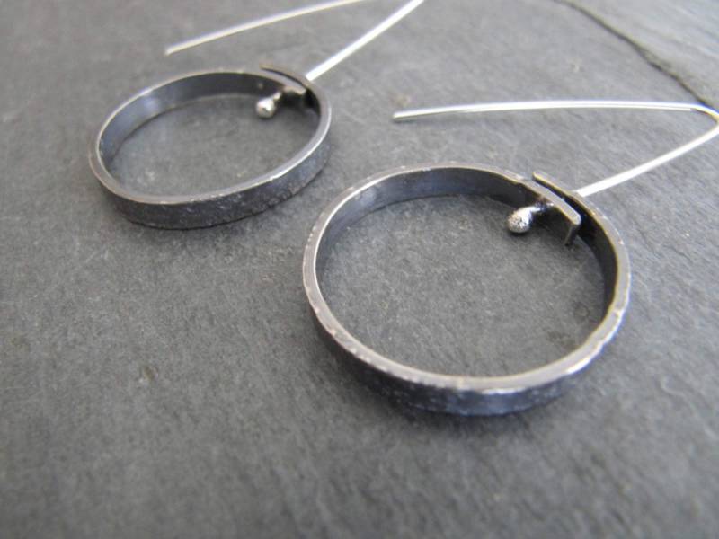Strukturierte Hoop Ohrringe Aus Sterling Silber von MoonSilverStudio