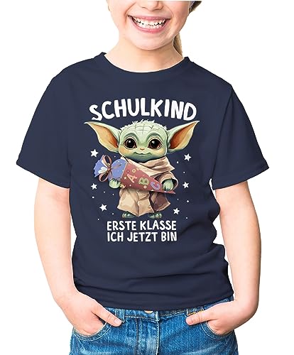 MoonWorks® Kinder T-Shirt Mädchen Einschulung Baby Yoda Schulkind Erste Klasse ich jetzt Bin Spruch lustig Schulanfang Navy 110-116 (5-6 Jahre) von MoonWorks