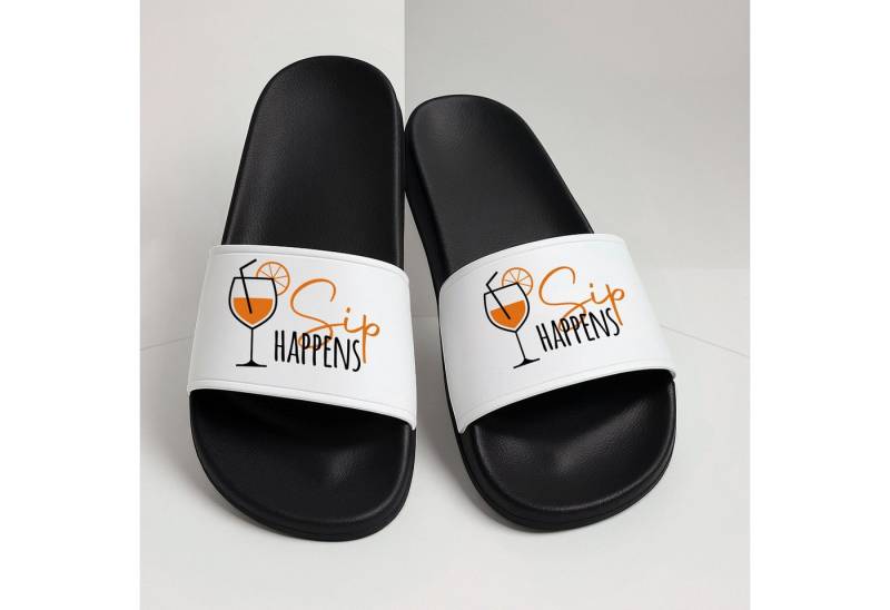 MoonWorks Badelatschen für Damen mit Spruch – Sip Happens – Badeschlappen Badesandale MoonWorks Badelatschen für Damen mit Spruch – Sip Happens – Badeschlappen Badesandale von MoonWorks