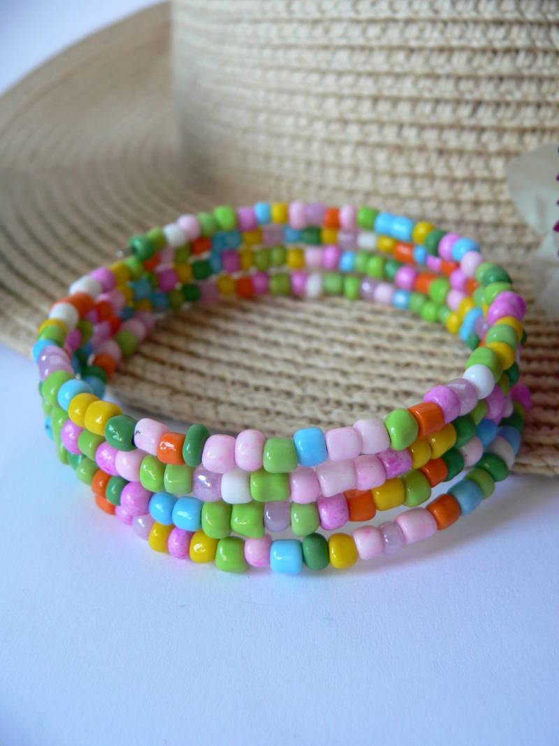 Perlen Armband Rocailles Regenbogen Weihnachtsgeschenk Für Ihre Bunten Schmuck Memory Draht Geschenk Tochter Mama Frau Perlen Armband Rocailles Regenbogen Weihnachtsgeschenk Für Ihre Bunten Schmuck Memory Draht Geschenk Tochter Mama Frau von MoonandSeaTreasures