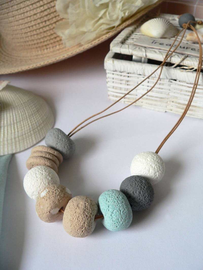 Perlen Halskette in Pastelle Frau Chunky Weihnachtsgeschenk Für Ihr Einzigartiges Geschenk Mama Einzigartige Schwester Perlen Halskette in Pastelle Frau Chunky Weihnachtsgeschenk Für Ihr Einzigartiges Geschenk Mama Einzigartige Schwester von MoonandSeaTreasures