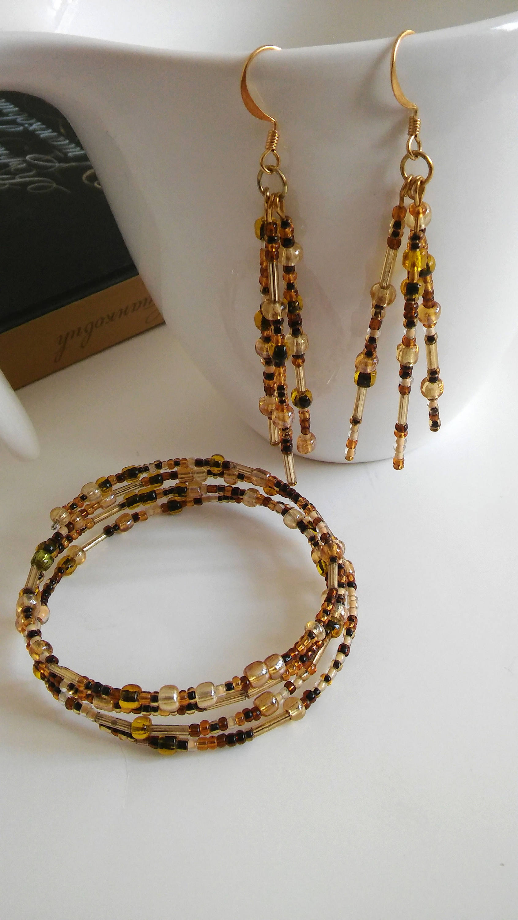 Schmuck-Set Perlen Armband Und Ohrringe Rocailles Weihnachtsgeschenk Für Ihr Geschenk Mama Schwester Schmuck-Set Perlen Armband Und Ohrringe Rocailles Weihnachtsgeschenk Für Ihr Geschenk Mama Schwester von MoonandSeaTreasures