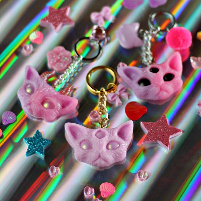 Schlüsselanhänger Taschenanhänger Resin Katze Dämonenkatze Schlüsselanhänger Taschenanhänger Resin Katze Dämonenkatze von Moonchildrsn