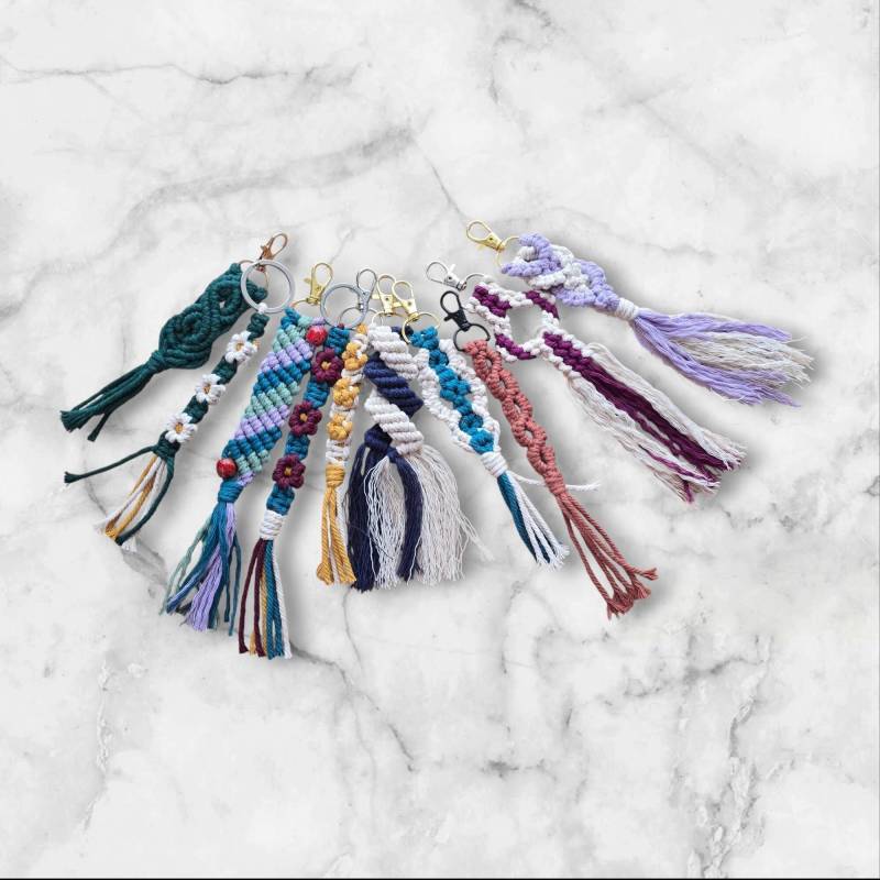 Makramé Keychain Different Variations von MoonchildsMakramee