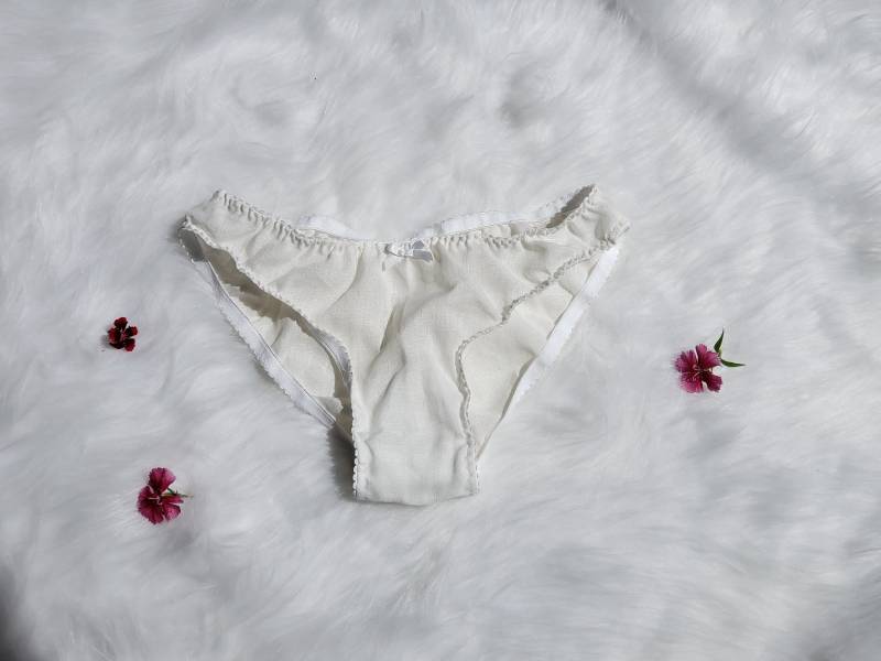 Leinen Höschen Nachhaltige Mode Leinen Höschen Nachhaltige Mode von Moondustintimates