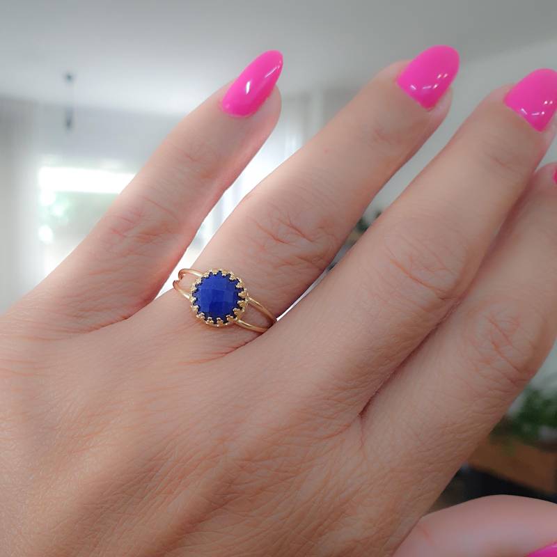 Lapislazuli Gold Ring Edelstein Natürliche Blau Lapis September Geburtsstein von MoonliDesigns