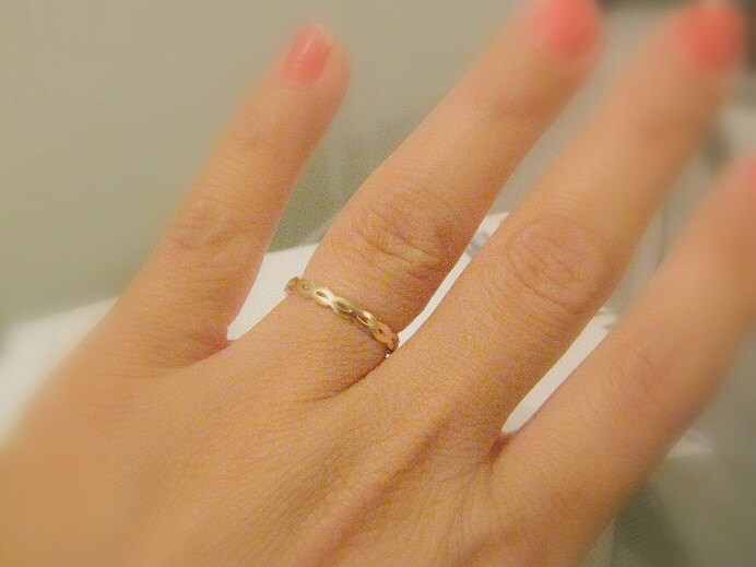 Schmaler Ring - Goldring Feiner Dünner Schlichter Alltagsring Grösse 4, 5 von MoonliDesigns