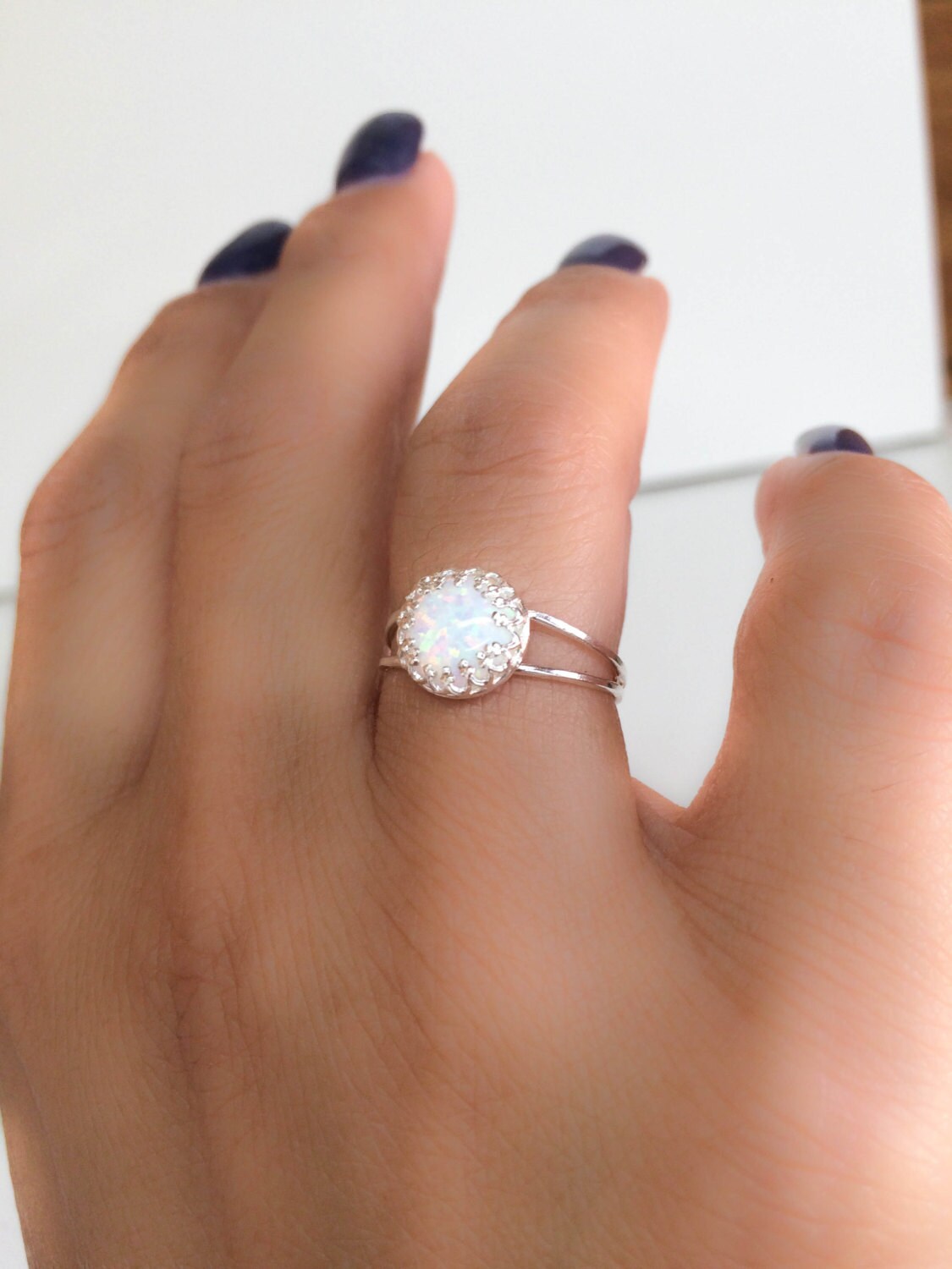 Opal Ring - Weißer Silber Band Schmuck Zierliche Doppel Bandring Sterling Opal Ring - Weißer Silber Band Schmuck Zierliche Doppel Bandring Sterling von MoonliSilverDesigns