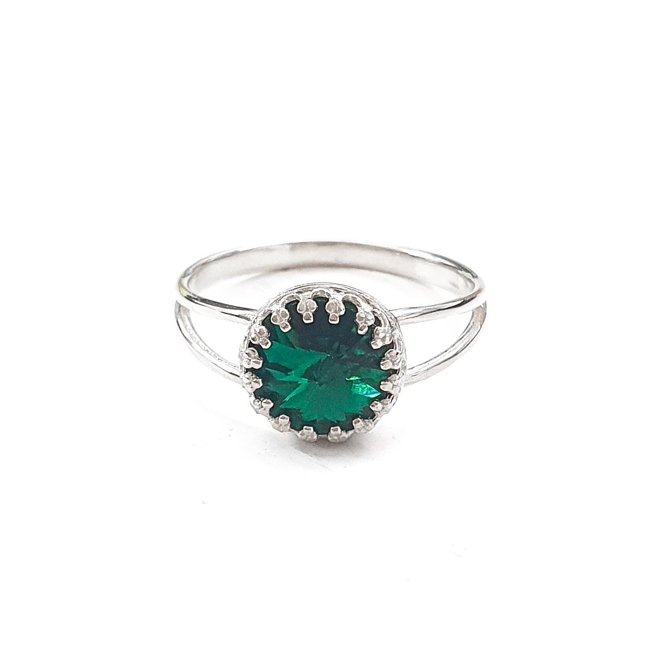 sterling Silber Smaragd Ring - Kristall Mai Birthstone Schmuck Grüner Edelstein sterling Silber Smaragd Ring - Kristall Mai Birthstone Schmuck Grüner Edelstein von MoonliSilverDesigns