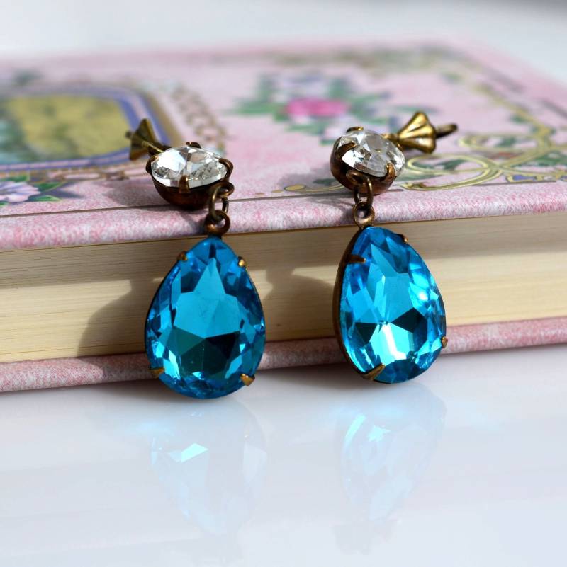 strass Ohrringe, Blau Und Weiß Kristall Glas Ohrringe, Teardrop Vintage-stil-Ohrringe, Bronze Rh 56 strass Ohrringe, Blau Und Weiß Kristall Glas Ohrringe, Teardrop Vintage-stil-Ohrringe, Bronze Rh 56 von MoonlightSprite