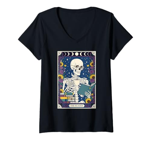 Damen The Reader Skelett Tarotkartenbuch & Kaffeeliebhaber Bücherwurm T-Shirt mit V-Ausschnitt Damen The Reader Skelett Tarotkartenbuch & Kaffeeliebhaber Bücherwurm T-Shirt mit V-Ausschnitt von Moonlit Bones Reading Apparel