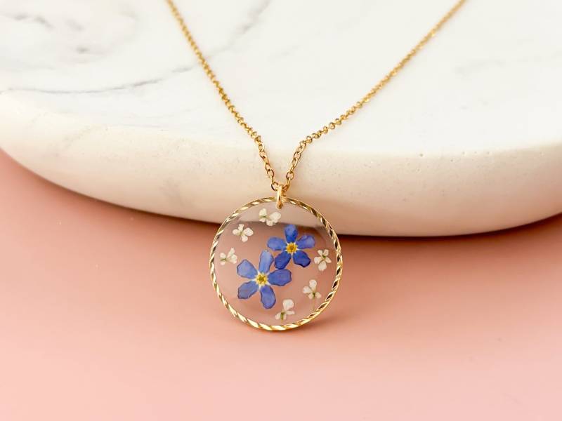 Gold Vergissmeinnicht Halskette Für Frauen, Blaue Blume Erinnerung Geschenk Sie, Brautjungfer Geschenke Sie von MoonlitRoseJewellery