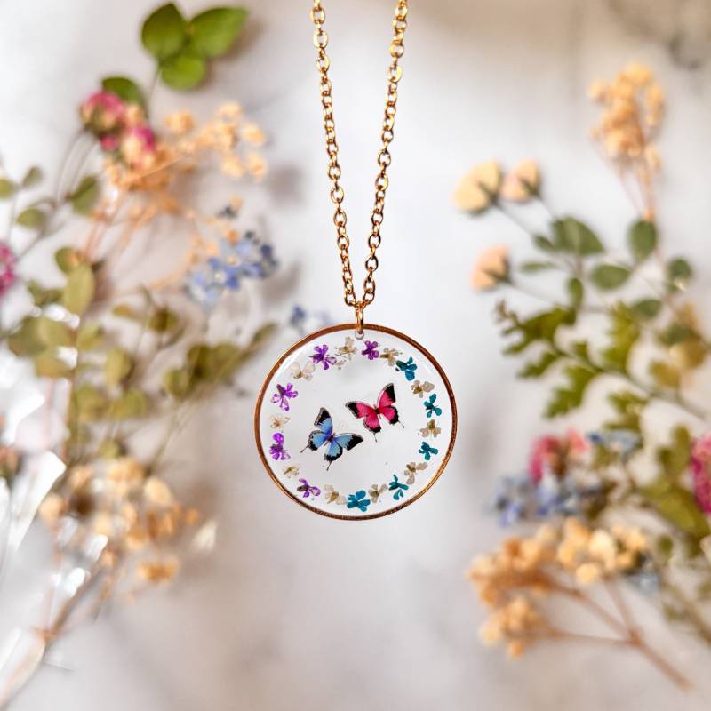 Zwei Schmetterlinge Halskette Für Frauen, Gold Schmetterling Harz Echte Blume Anhänger Geschenk Sie, Bridesmaid Favor Schmuck von MoonlitRoseJewellery