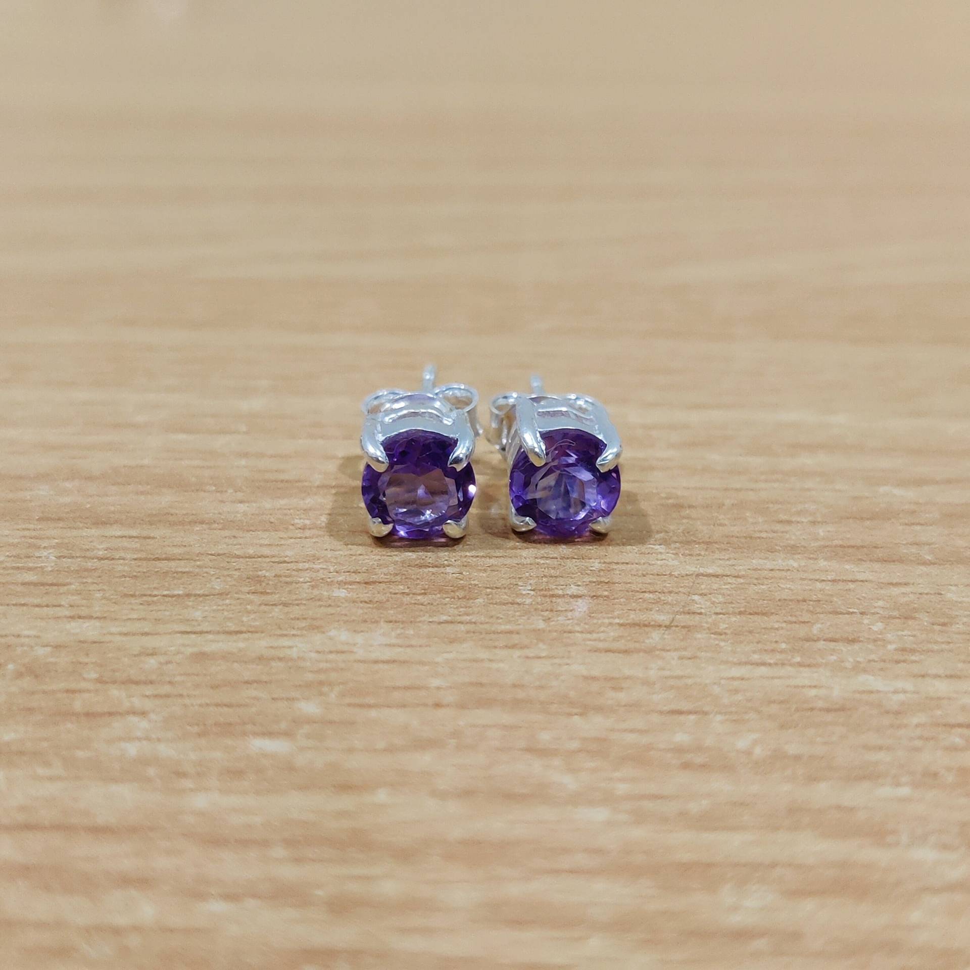 Amethyst Edelstein 925 Sterling Silber Ohrstecker, Ohrstecker Für Valentinstag, Geschenk Hochzeit, Handgemachte Frauen von Moonstoneringstore