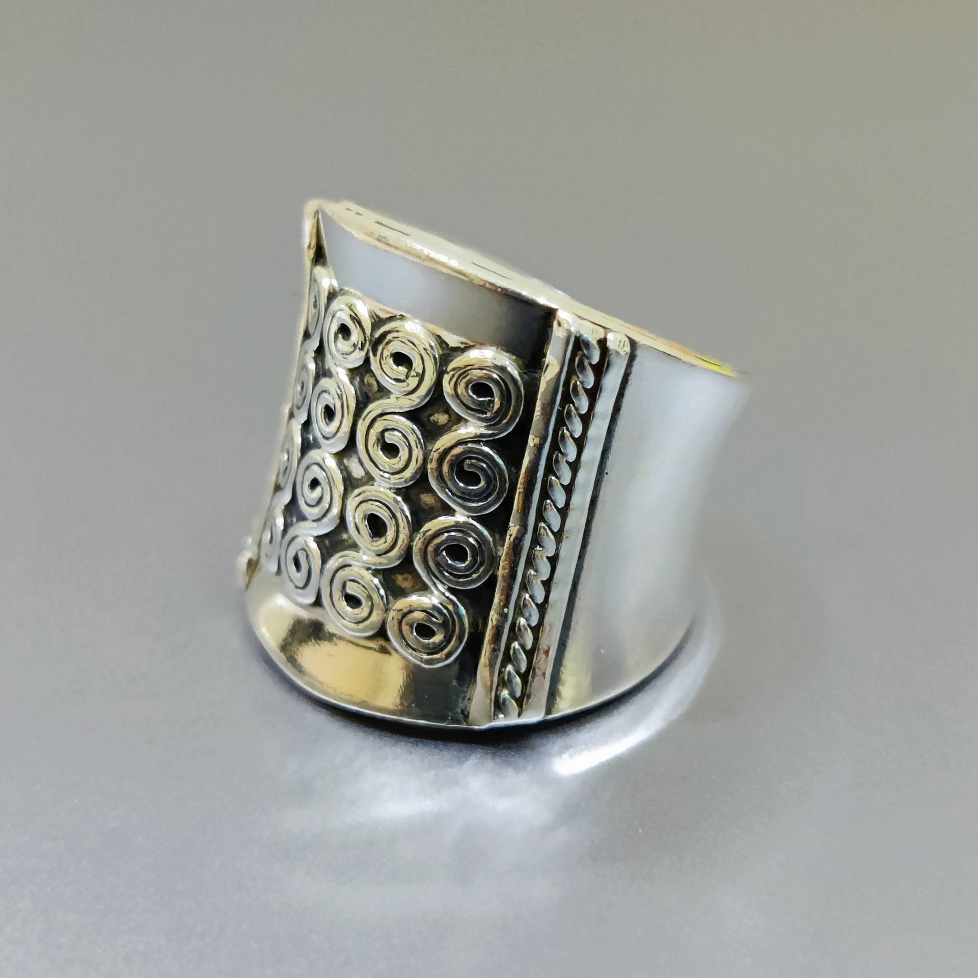 Designer Silber Ring, 925 Sterling Handgefertigter Männerring, Reiner Silberring, Frauenring, Verstellbarer Ring Für Geschenk von Moonstoneringstore