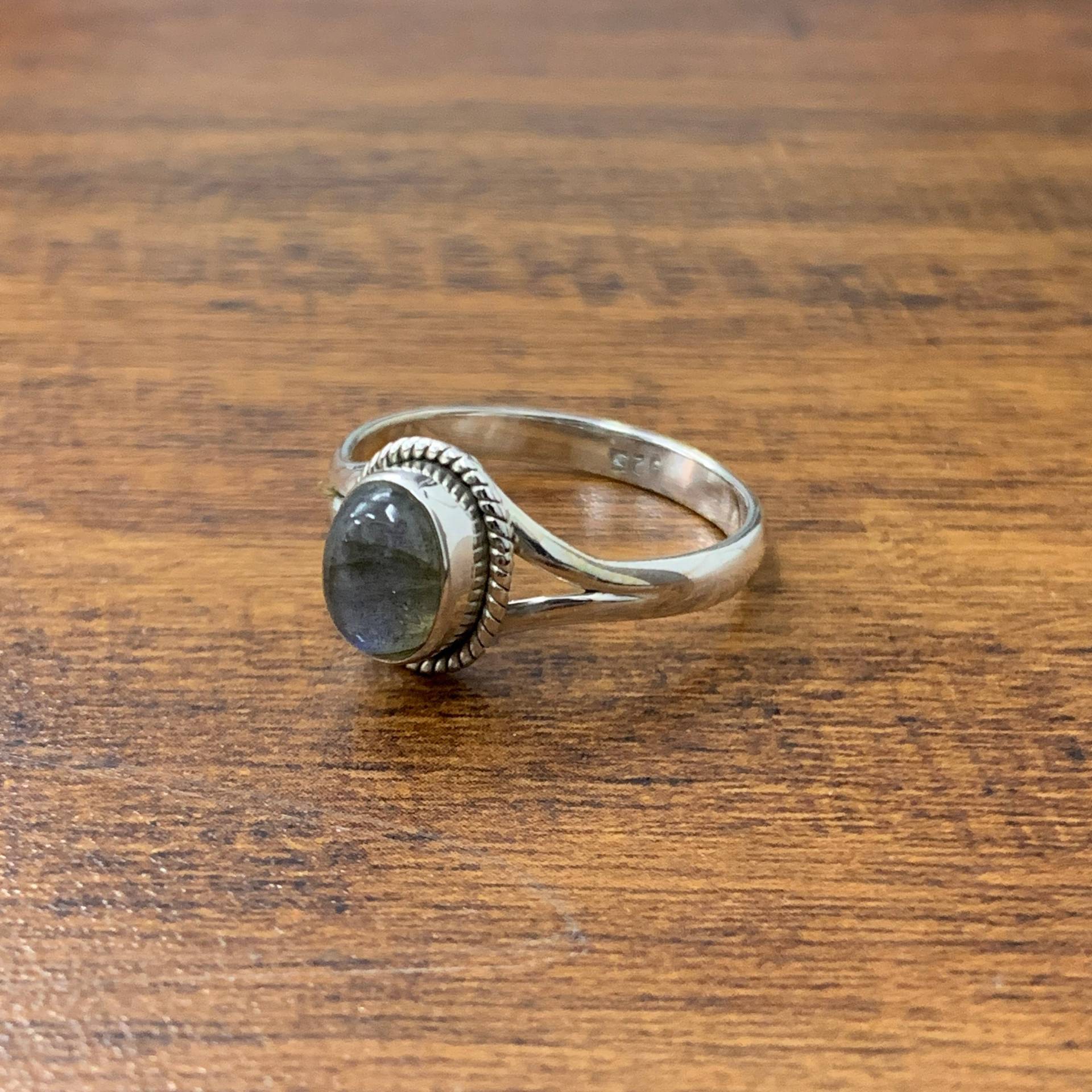 Labradorit Silber Ring, 925 Sterling Silber, Bester Ring Für Geschenk, Zierlicher Verlobungsring, Handgemachter Reiner Silberring, Frauenring von Moonstoneringstore