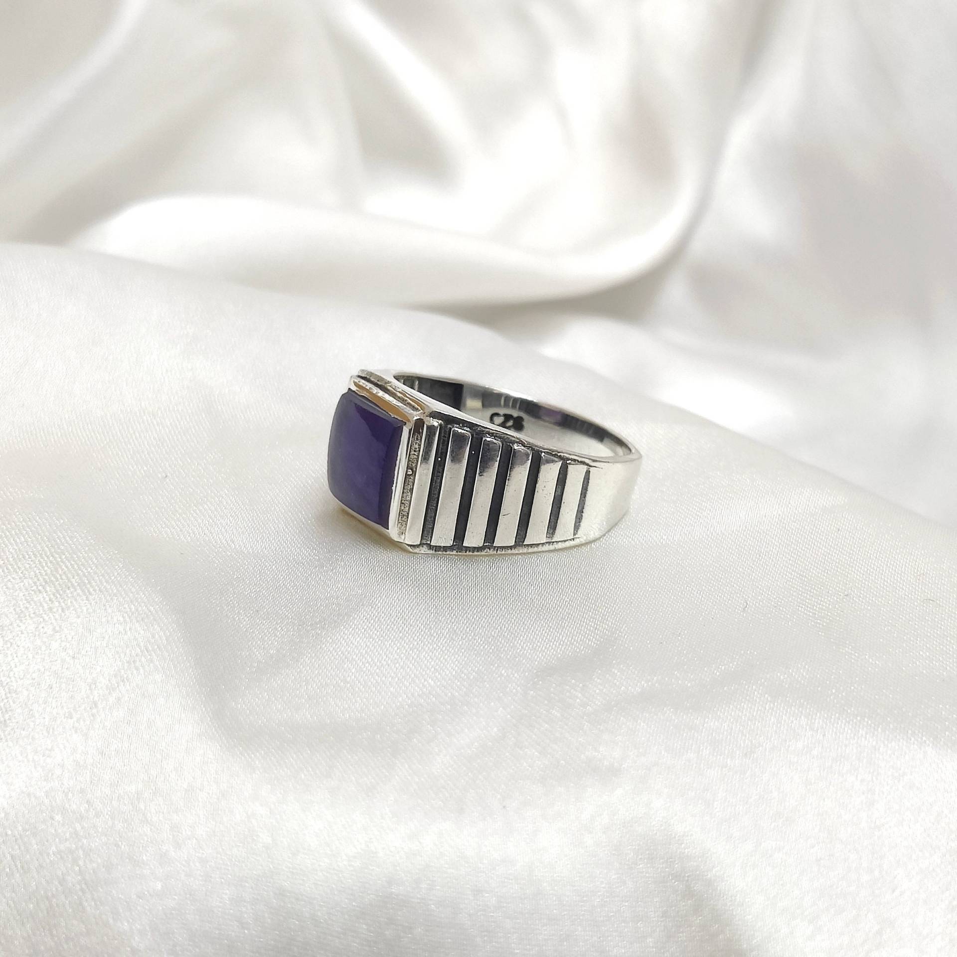 Wunderschön Amethyst Edelstein Ring, 925 Sterling Silber Am Besten Für Geschenk, Herrenring, Handgemachter Verlobungsring, Geburtssteinring von Moonstoneringstore