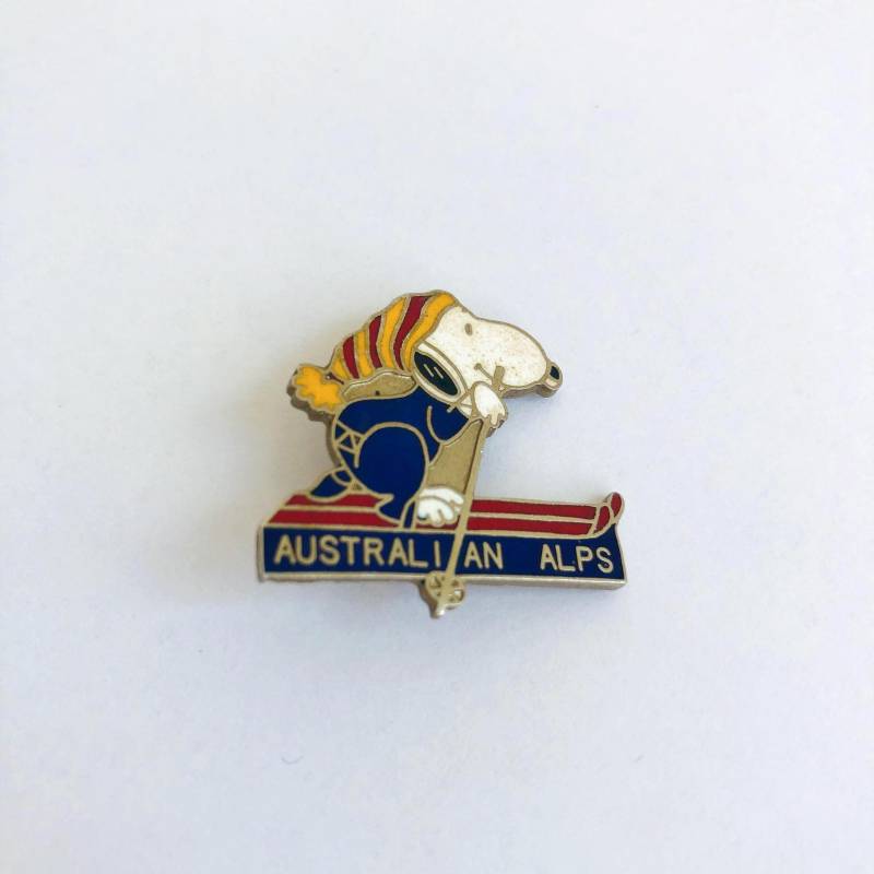 Vintage Snoopy Pin "Australian Alps", Anstecker, Button, Anstecknadel Peanuts Vintage Snoopy Pin "Australian Alps", Anstecker, Button, Anstecknadel Peanuts von MooviMusic