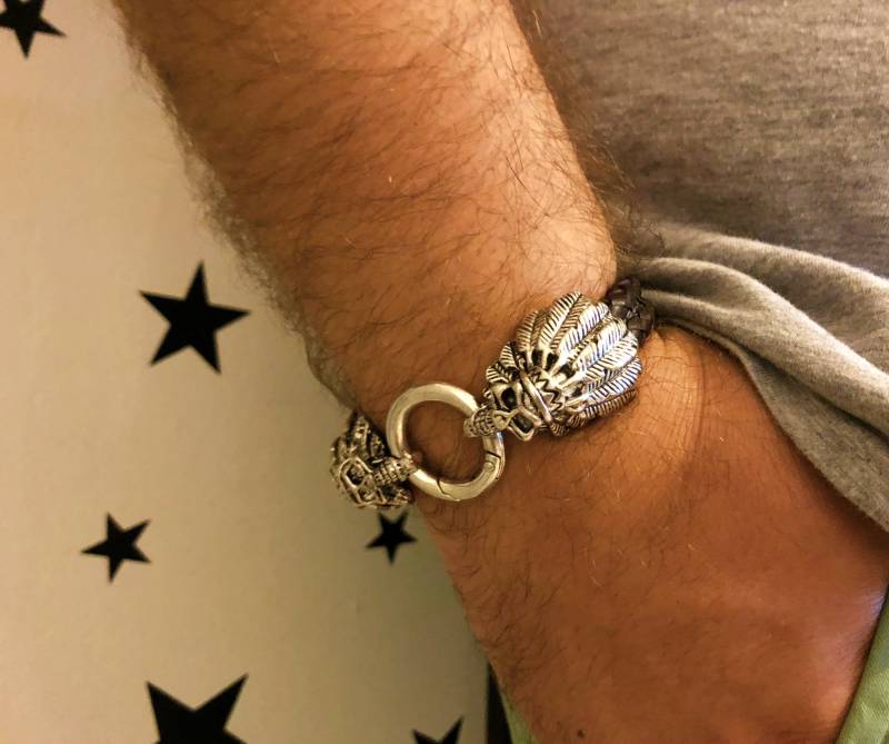 Echtes Leder-Seil-Schädel-Kopfschmuck-Armband von MorMalas