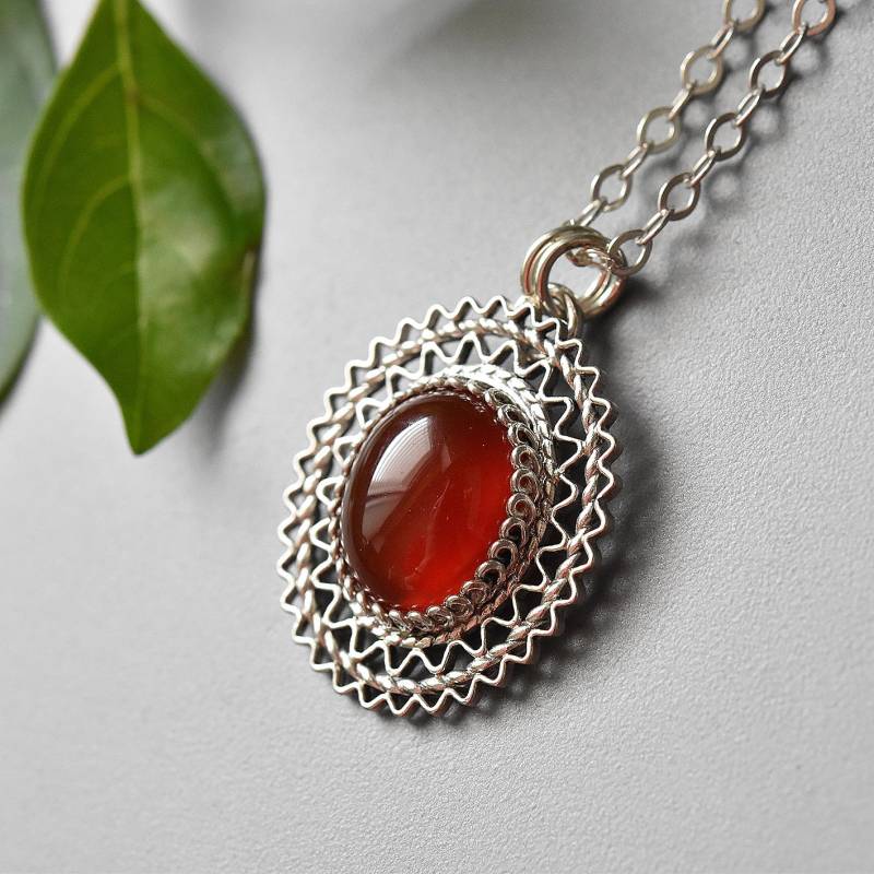 Karneol Ovale Halskette, Silberne Filigrane Halskette, Kleiner Roter Anhänger Karneol Ovale Halskette, Silberne Filigrane Halskette, Kleiner Roter Anhänger von MorSilverJewelry
