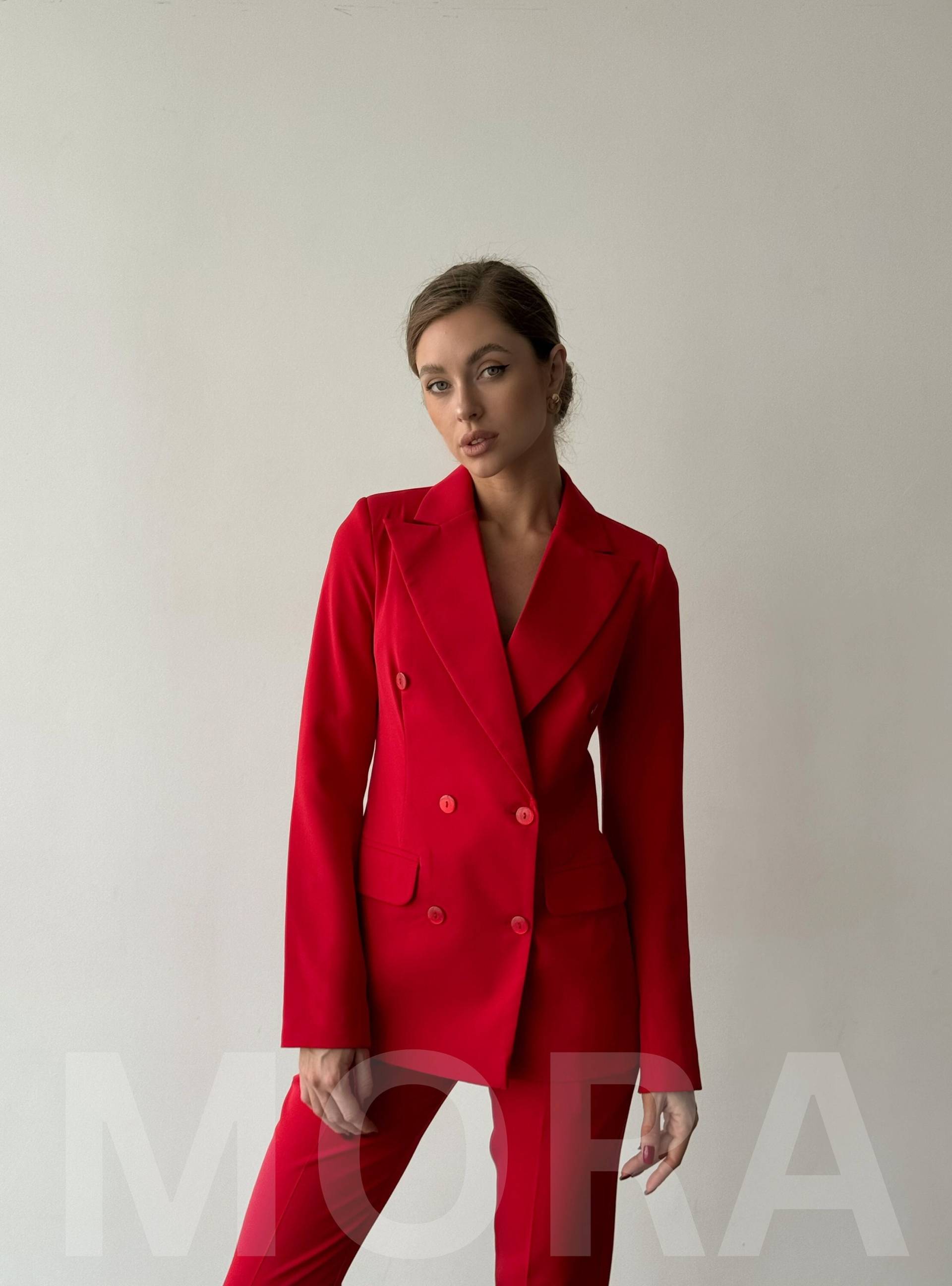 Roter Hosenanzug Frauen, Formeller Für Schicker Blazer Und Hosenset Roter Frauenanzug von MoraBrand