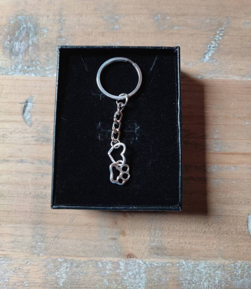 Haustierpfote Schlüsselanhänger Katzenpfote Hundepfote Herzen Pfotenabdruck Tier Tierliebhaber Geschenk Haustierpfote Schlüsselanhänger Katzenpfote Hundepfote Herzen Pfotenabdruck Tier Tierliebhaber Geschenk von MoraiDes