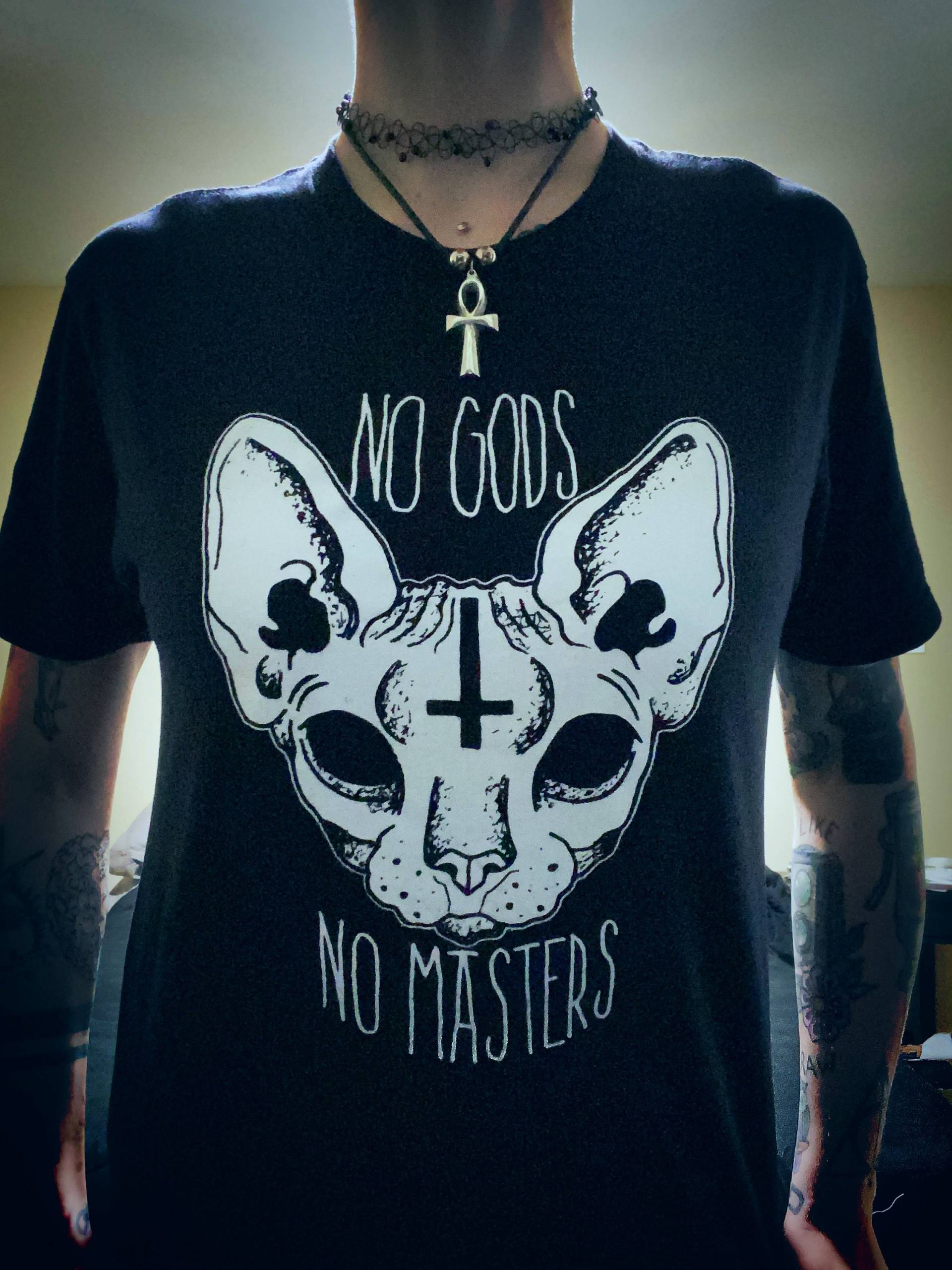 Keine Götter, Keine Meister Shirt/Keine Idole Shirt/Katzen Shirt/Sphinx Shirt/Satan Shirt/Punk Shirt/Satanist Shirt Keine Götter, Keine Meister Shirt/Keine Idole Shirt/Katzen Shirt/Sphinx Shirt/Satan Shirt/Punk Shirt/Satanist Shirt von MorbidlyMade
