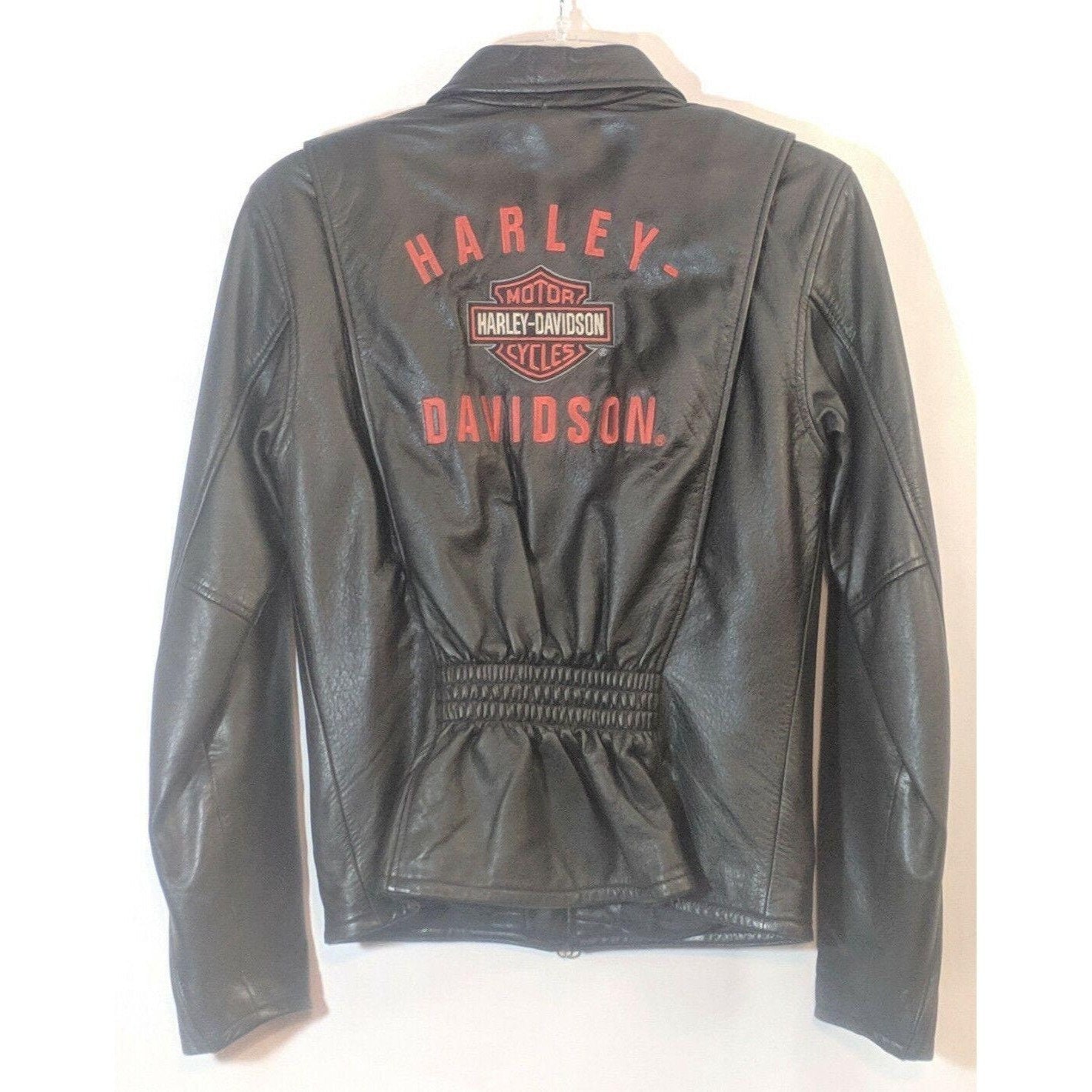 Harley Davidson Damen Lederjacke Sz S Black Classic Logo Auf Der Rückseite von MoreNeedfulThingsNH