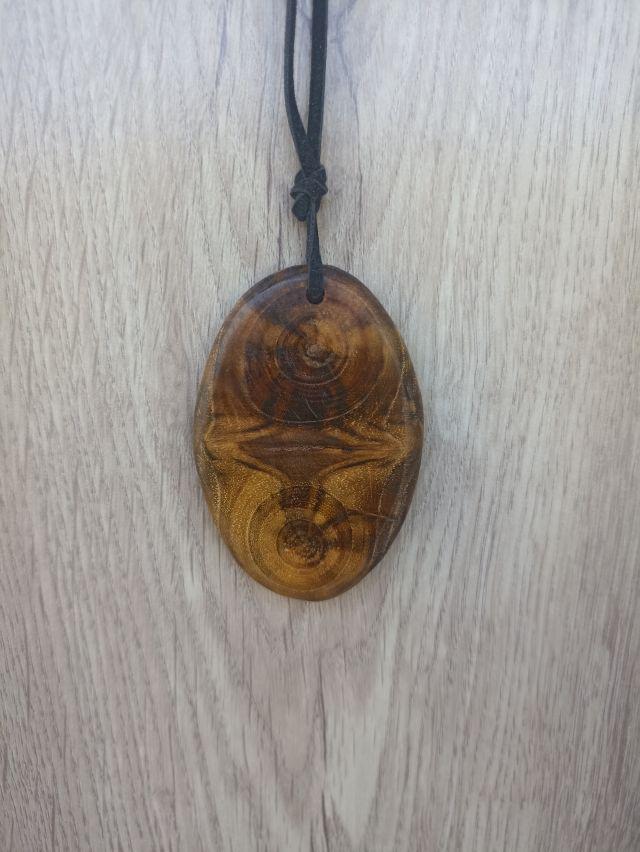 Akazienanhänger "Eule' von MoreWoodMore