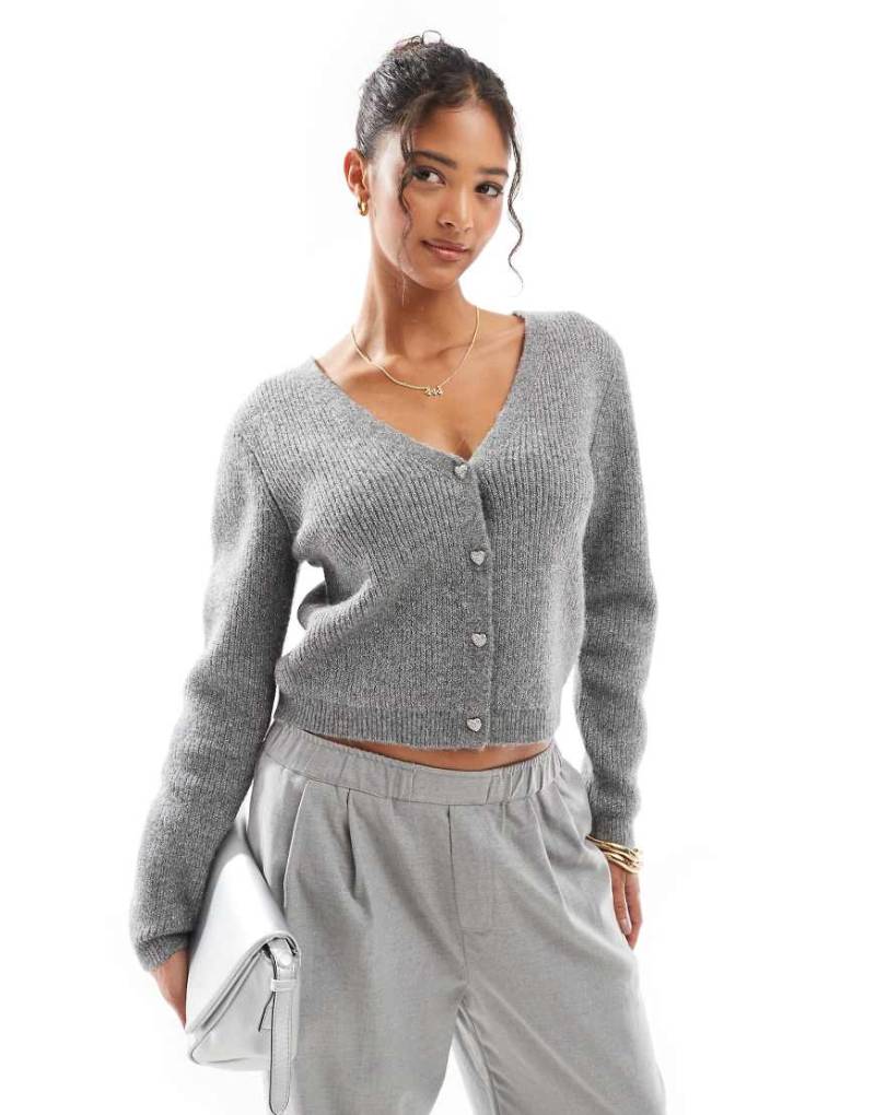 Morgan - Strickjacke in Grau mit V-Ausschnitt und verzierten Herzknöpfen von Morgan