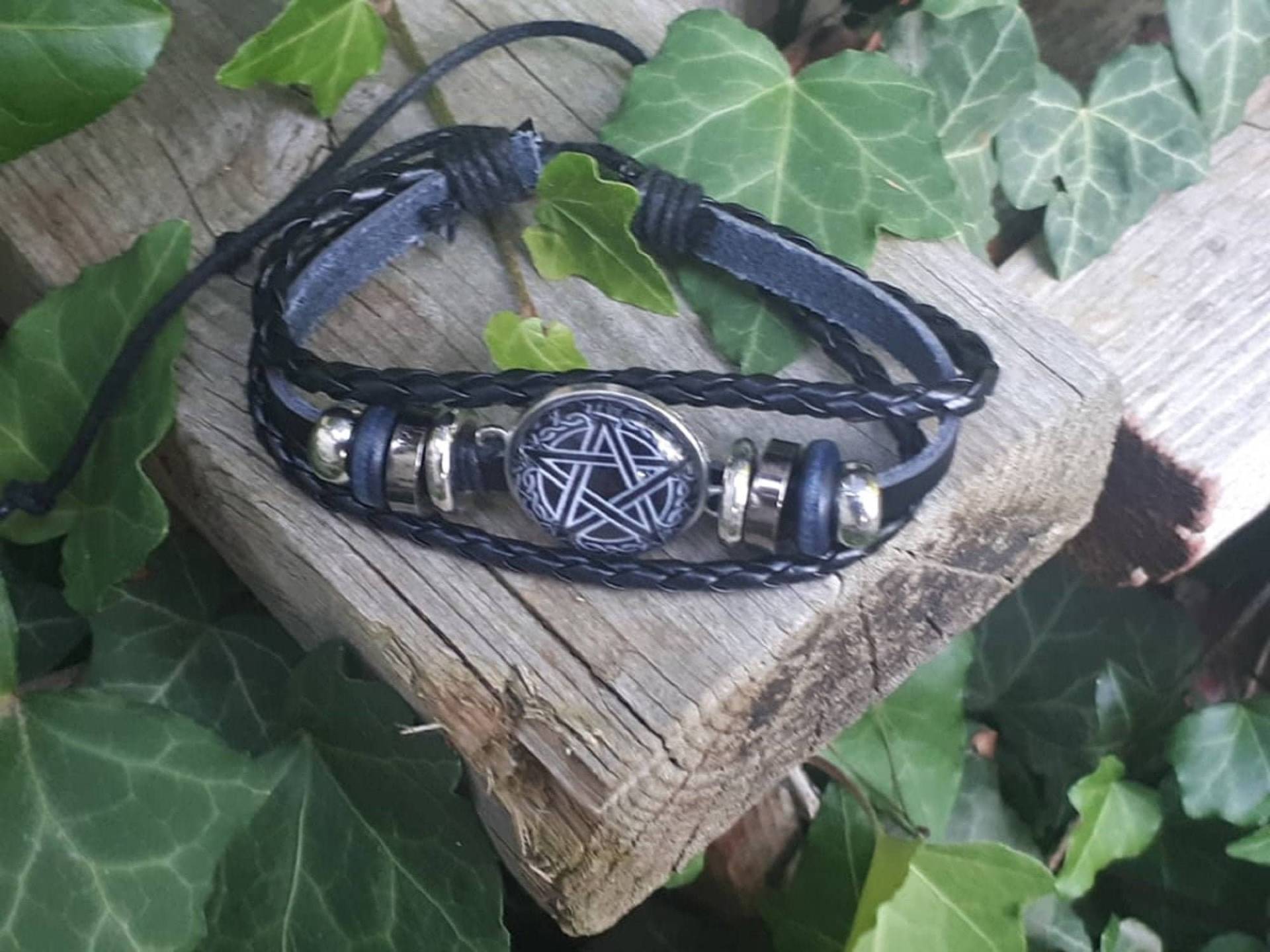 Pentagramm Armband Aus Leder - Wicca, Pagan, Goth, Supernatural Für Männer, Frauen, Jugendliche von MorganCurio