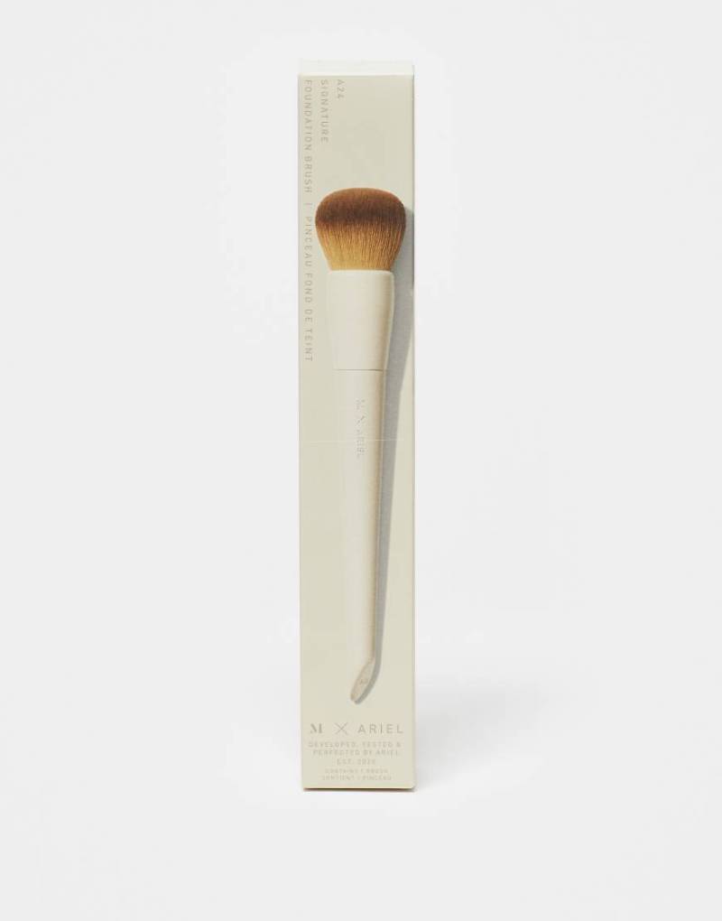 Morphe x Ariel - A24 - Foundation-Pinsel-Keine Farbe von Morphe