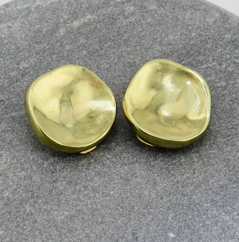 Gehämmerte Gold Ohrclips | Runde Clips Ohrringe Kreis Disc Clip-Ons Gehämmerte Gold Ohrclips | Runde Clips Ohrringe Kreis Disc Clip-Ons von MosaicSunStudio
