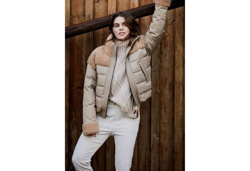 Moscow Design Stoffhose Vinny Breitcord Hose mit elastischem Bund in Creme oder Dark Berry von Moscow Design