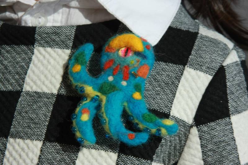Oktopus Wolle Filz Ornament Handgemachte Brosche Pin Meer Liebhaber Geschenk Blau Accessoire Handtasche Schal Hut Whimsickal Oktopus Wolle Filz Ornament Handgemachte Brosche Pin Meer Liebhaber Geschenk Blau Accessoire Handtasche Schal Hut Whimsickal von MoselArtandCarvings