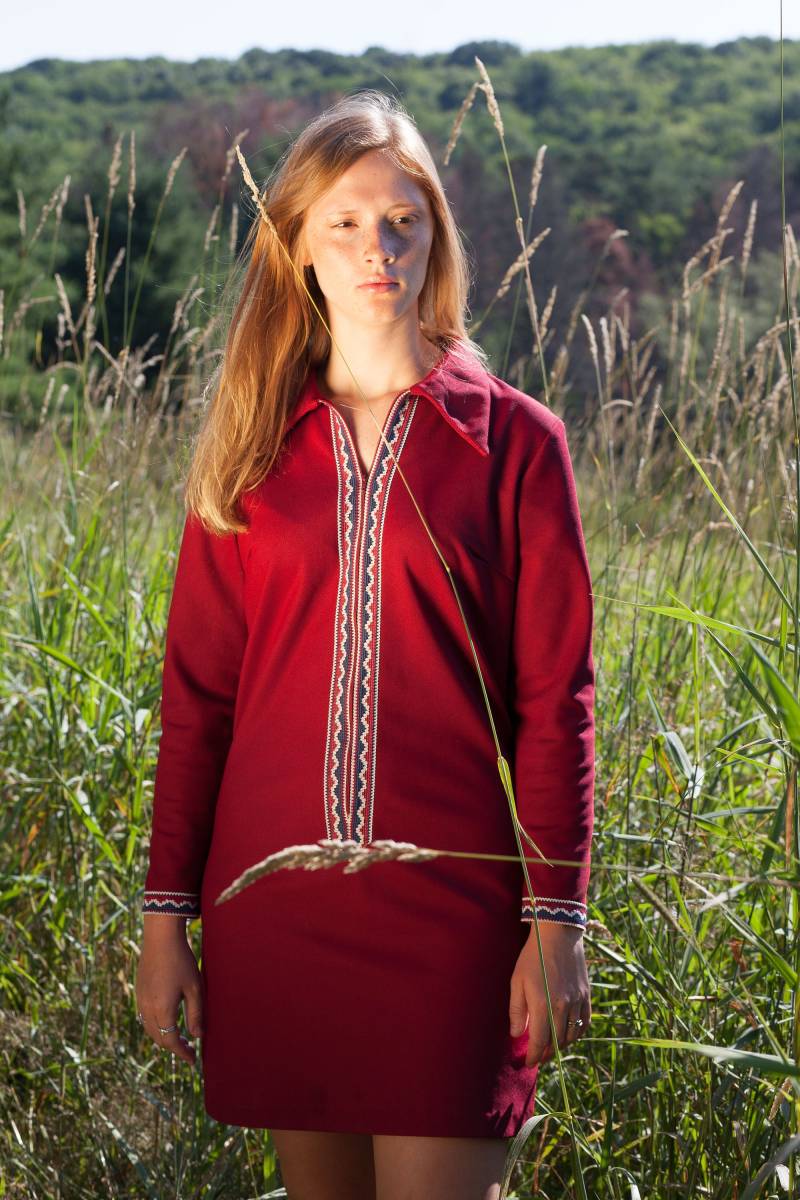 Maroon Mini Shirt Kleid/Shift Tunika - Langarm Mit Kragen Größe Medium von MoshCloth