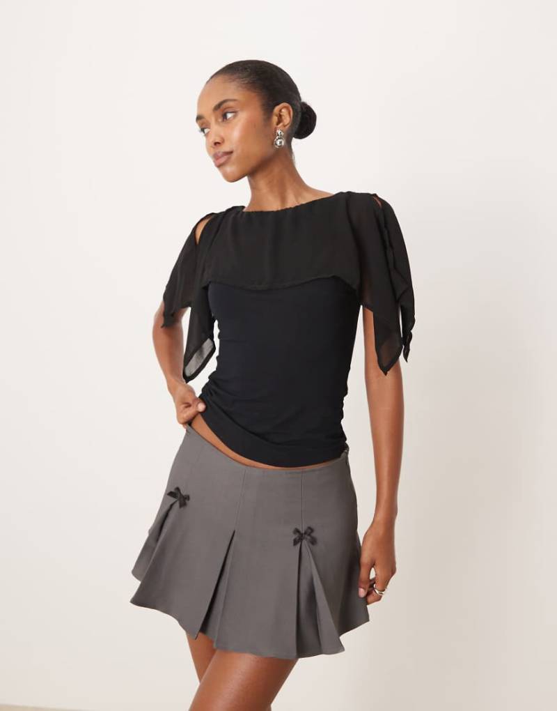 Motel - Cirata - Boho-Oberteil aus Chiffon-Jersey-Mix in Schwarz von Motel